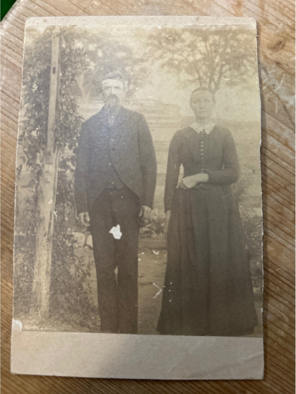 Old picture of a couple